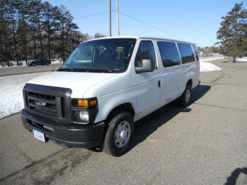 Ford e-350 passenger van