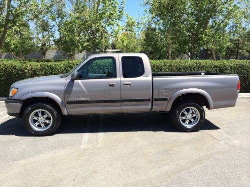 2000 toyota tundra extended cab sr5 4 door excellent condition