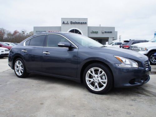 Nissan maxima navy blue metallic charcoal leather sunroof keyless heated seats