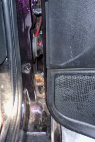 1996 custom chevy Camero with t tops that don't leak car is from florida no rust, image 18