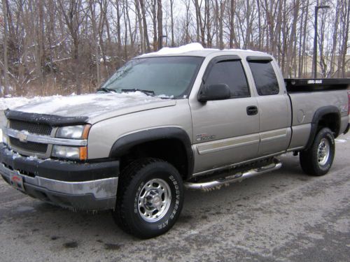 2003 chevrolet silverado 2500 hd ls extended cab pickup 4-door 6.6l