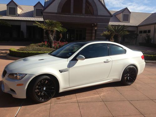 2010 bmw m3 base coupe 2-door 4.0l