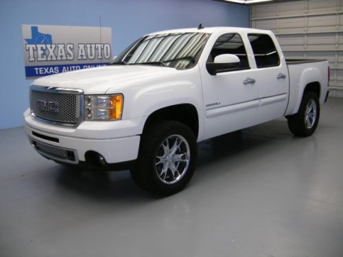 We finance!!  2011 gmc sierra 1500 denali awd roof nav heated leather texas auto