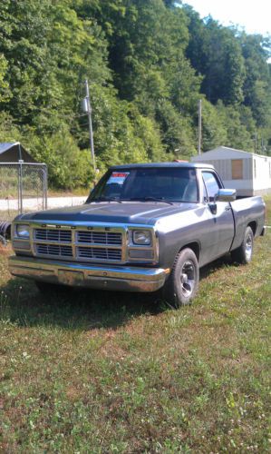 1992 dodge d150 base standard cab pickup 2-door 5.2l