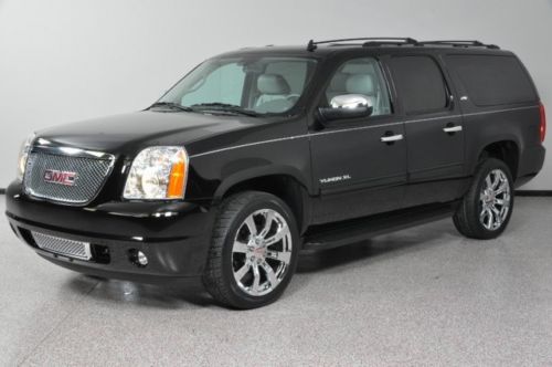 Navigation entertainment leather heated seats denali appearance chrome 22s