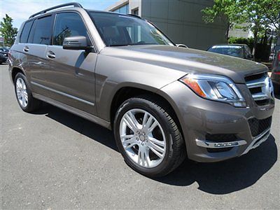 P01 premium package, map pilot navigation, keyless-go, panorama sunroof