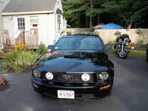 2008 ford mustang gt, very clean inside &amp; out , less than 40k miles, loaded !