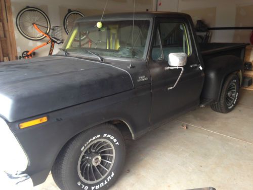 1977 ford f-100 custom standard cab pickup 2-door 6.6l