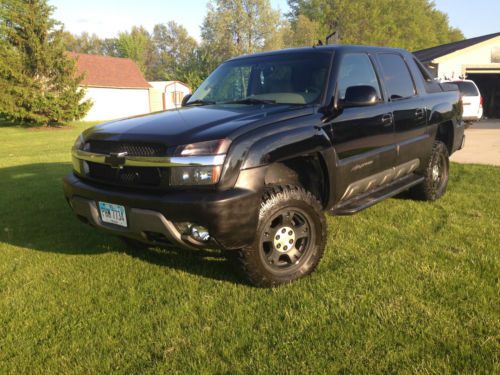 2002 chevrolet avalanche 1500 lt crew cab pickup 4-door 5.3l