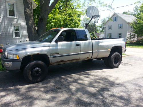 2001 dodge ram 3500 laramie slt diesel truck used no reserve