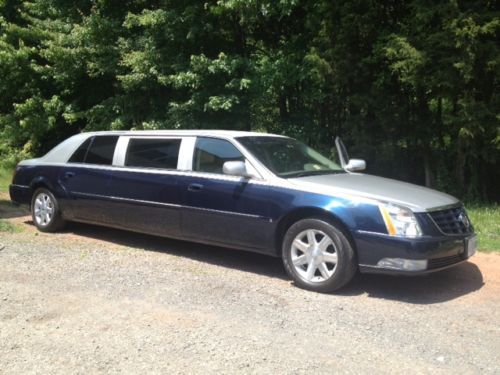 2006 cadillac dts stretch limousine 6 passenger 2 tone limousine limo very nice