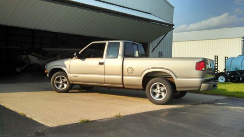 2001 chevrolet s-10 (4cyl ext cab)
