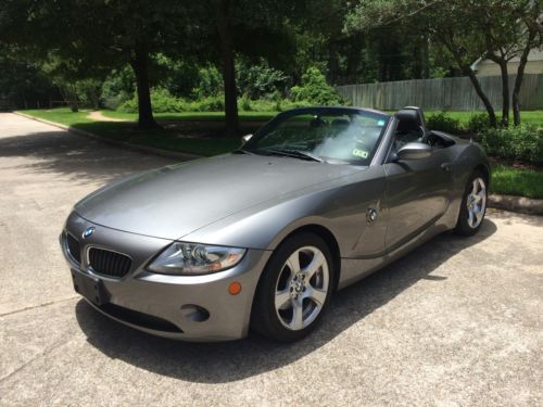2005 bmw z4 automatic-navigation-leather-power top- clean carfax
