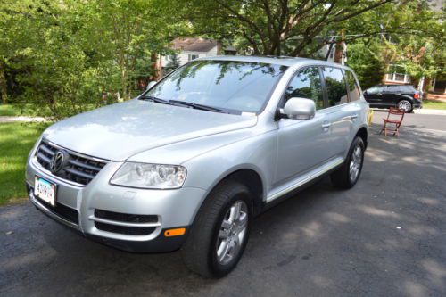 Low-mileage (42k!) V8 Volkswagen Touareg, US $14,700.00, image 4