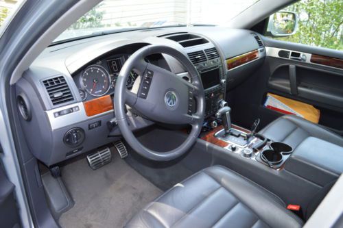 Low-mileage (42k!) V8 Volkswagen Touareg, US $14,700.00, image 17
