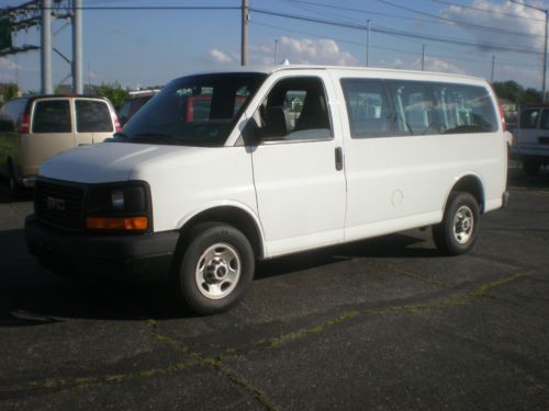 2003 gmc savana 5 passenger work cargo van  only 86,000 miles!