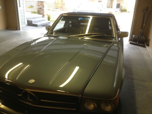 1985 mercedes 380sl convertible - both tops  - 2-door coupe roadster