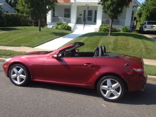 Mercedes slk350 convertible florida car and title 82,500 miles