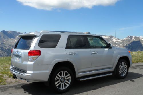 2011 toyota 4runner limited - 31k miles - 3rd row seats - loaded