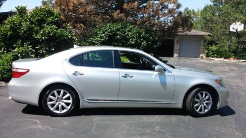 2009 lexus ls460 l sedan 4-door 4.6l