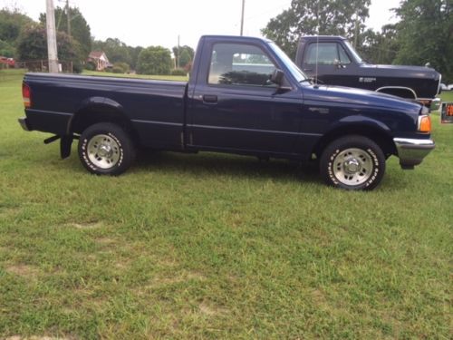 1997 ford ranger xlt standard cab pickup 2-door 2.3l