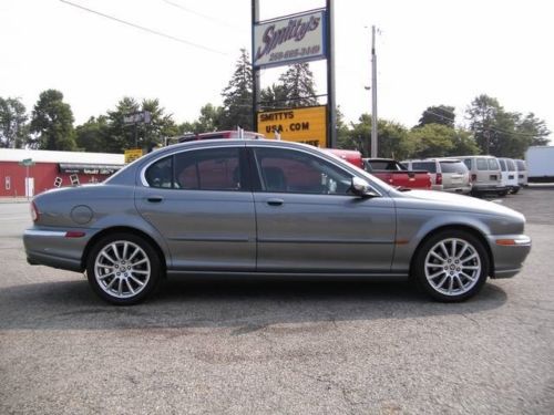 2005 jaguar x-type 3.0l awd vdp sunroof cd changer leather immaculate condition!