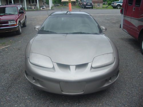 2001 pontiac firebird base coupe 2-door 3.8l