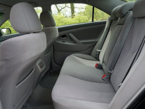 2011 Toyota Camry LE, US $16,655.00, image 3