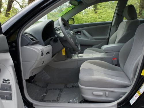 2011 Toyota Camry LE, US $16,655.00, image 11