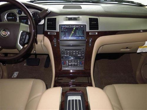 2013 cadillac escalade luxury