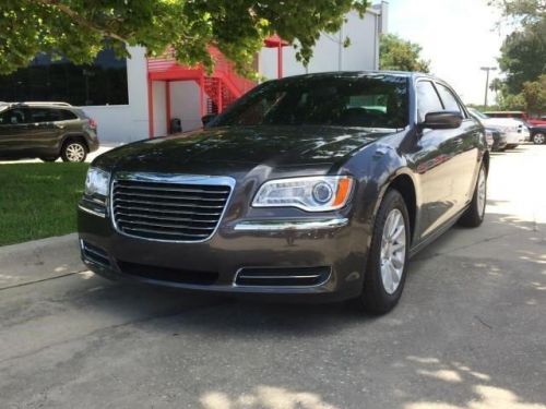 2014 chrysler 300 base