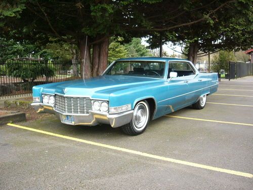 1969 cadillac de ville  4 door hardtop