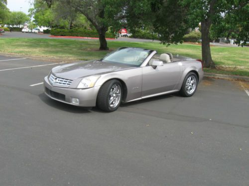 2005 cadillac xlr base convertible 2-door 4.6l