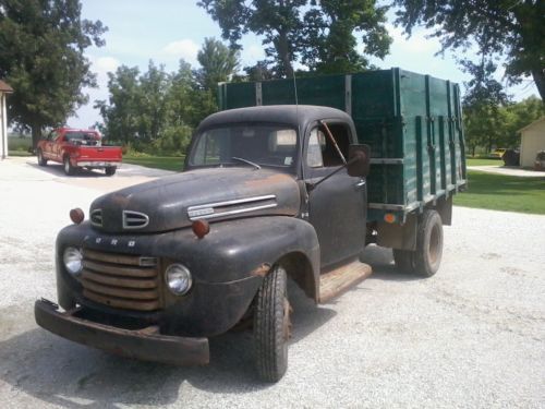 F-4 ford truck 1948 dump bed