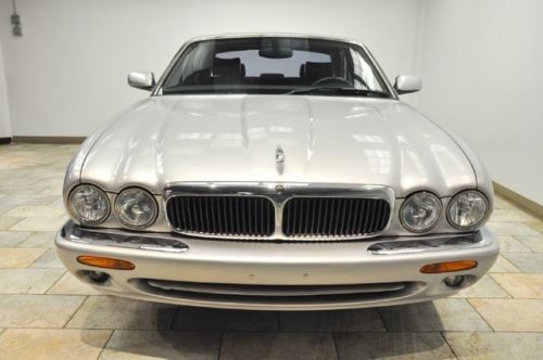 2003 jaguar xj8 53k miles clean carfax call now!!!