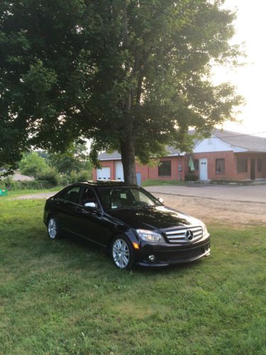 Mercedes-benz c300 4matic awd black/black