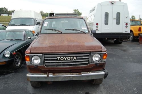 1984 Toyota Landcruiser 4x4 Used 4.2L I6 12V 4WD, image 2