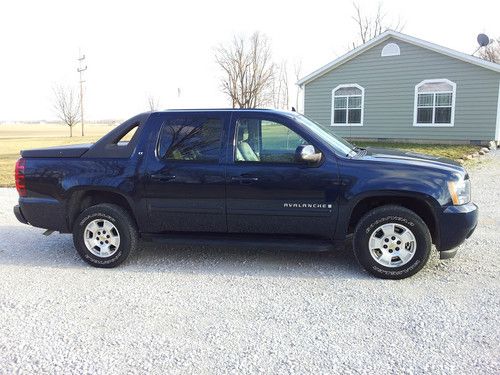 2007 chevrolet avalanche lt crew cab pickup 4-door 5.3l flexfuel