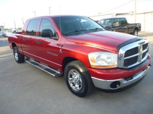 2006 dodge ram 2500 4dr mega cab 2wd slt real nice