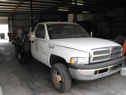 1997 dodge ram 3500 4x4 flatbed 5.9 cummins