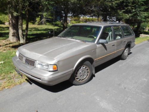 1996 oldsmobile cutlass ciera base wagon 4-door 3.1l