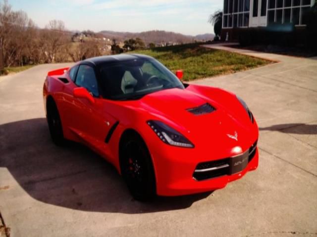 Chevrolet: corvette 2lt