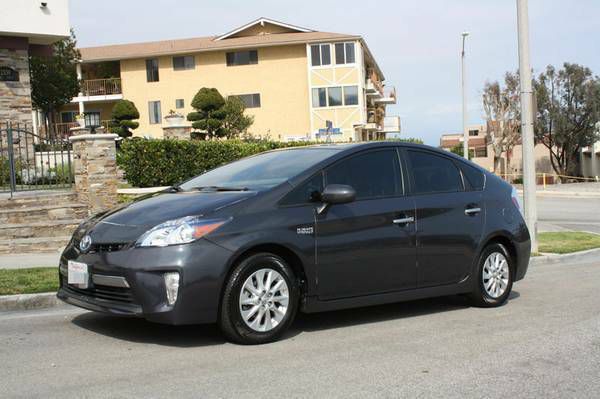 2014 toyota prius