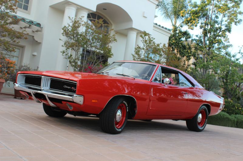 1969 dodge charger rt hardtop 2-door