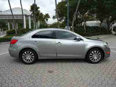 Florida 10 Kizashi Clean Carfax Good On Gas 2.4L 4-Cylinder CD Alloys No Reserve, image 8