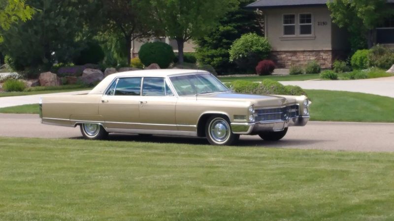 Cadillac fleetwood