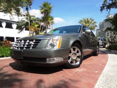 2007 cadillac dts 62k miles climate control seats 1 owner clean carfax gorgeous