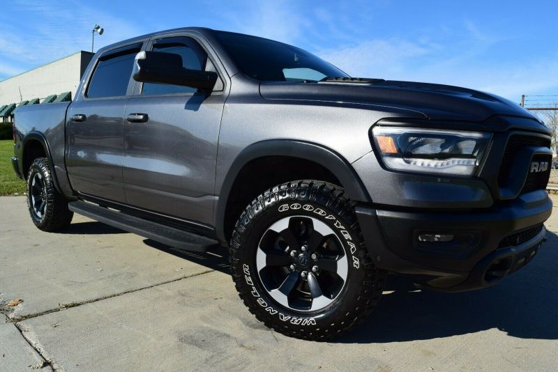 2019 dodge ram 1500 crew rebel-edition