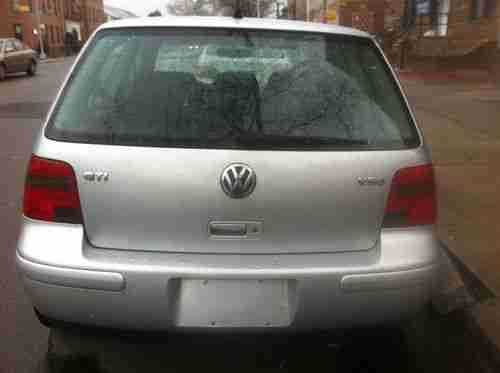2001 Volkswagen Golf GTI GLX Hatchback 2-Door 2.8L, image 9