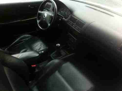 2001 Volkswagen Golf GTI GLX Hatchback 2-Door 2.8L, image 11